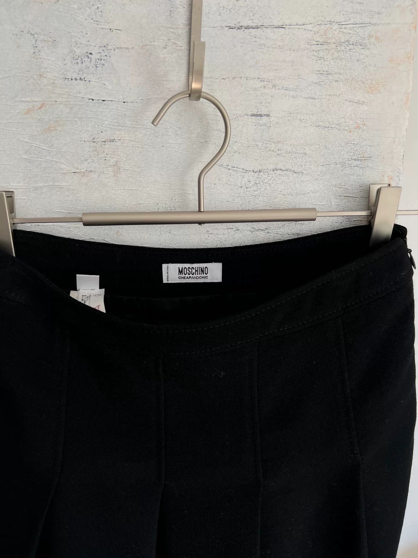 Moschino MOSCHINO Fall/Winter Black Skirt Size 36" / US 14 / IT 50 - 6 Thumbnail