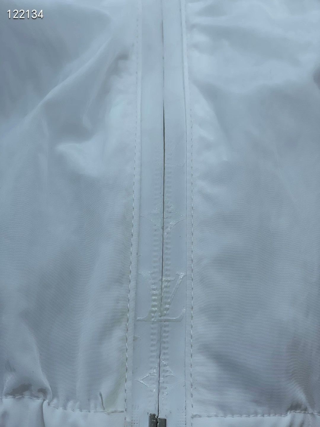 Louis Vuitton LV 2026 New White Hooded Sun Jacket Size XXS / US 00 / IT 34 - 6 Thumbnail