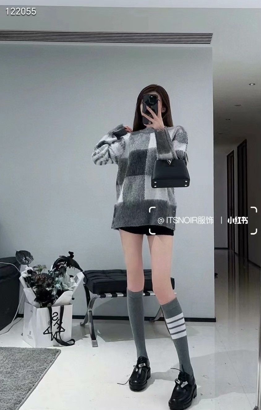 Thom Browne Thom Browne Mohair Gray Plaid Sweater Size US L / EU 52-54 / 3 - 9 Thumbnail