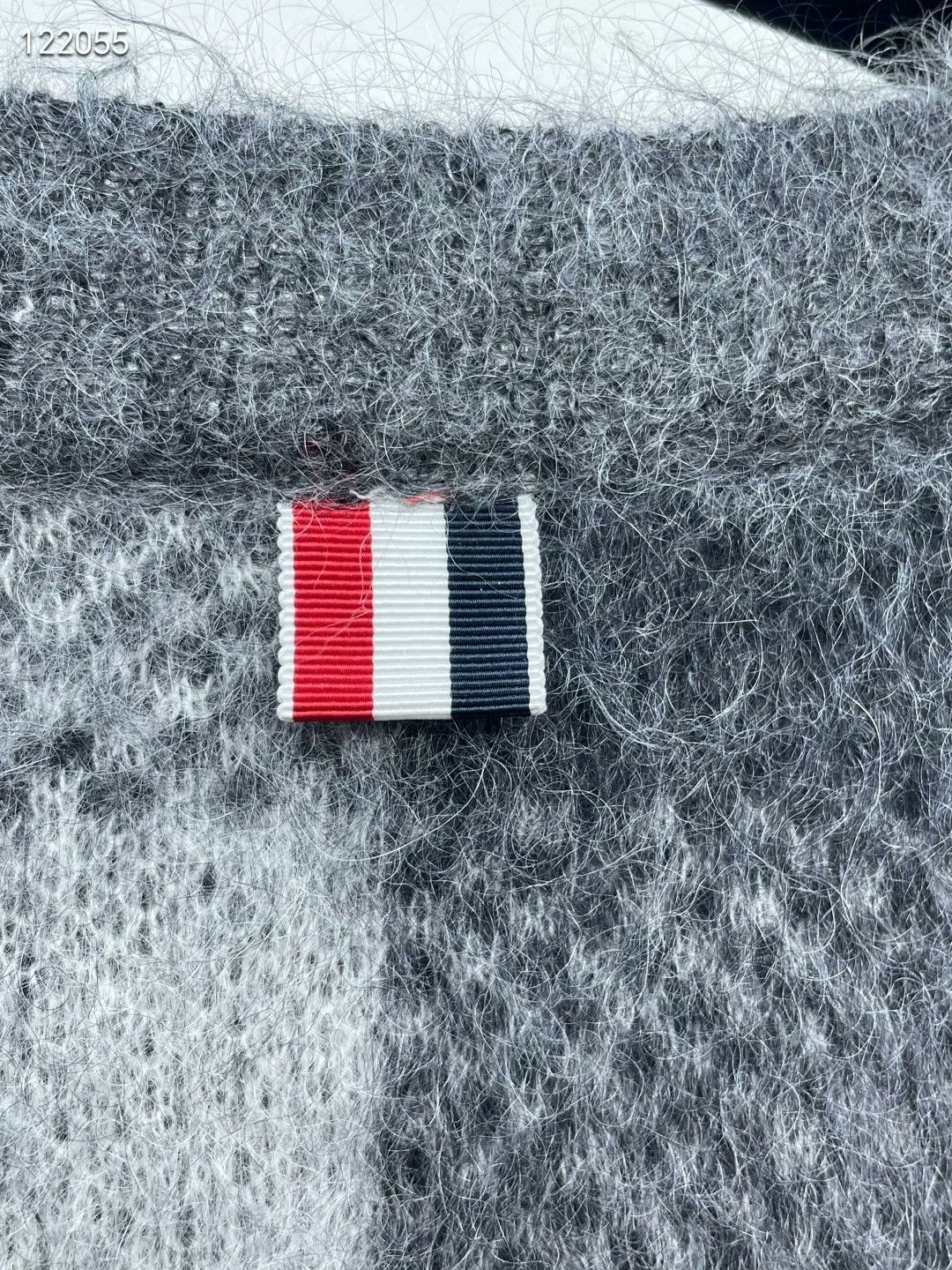 Thom Browne Thom Browne Mohair Gray Plaid Sweater Size US L / EU 52-54 / 3 - 3 Thumbnail