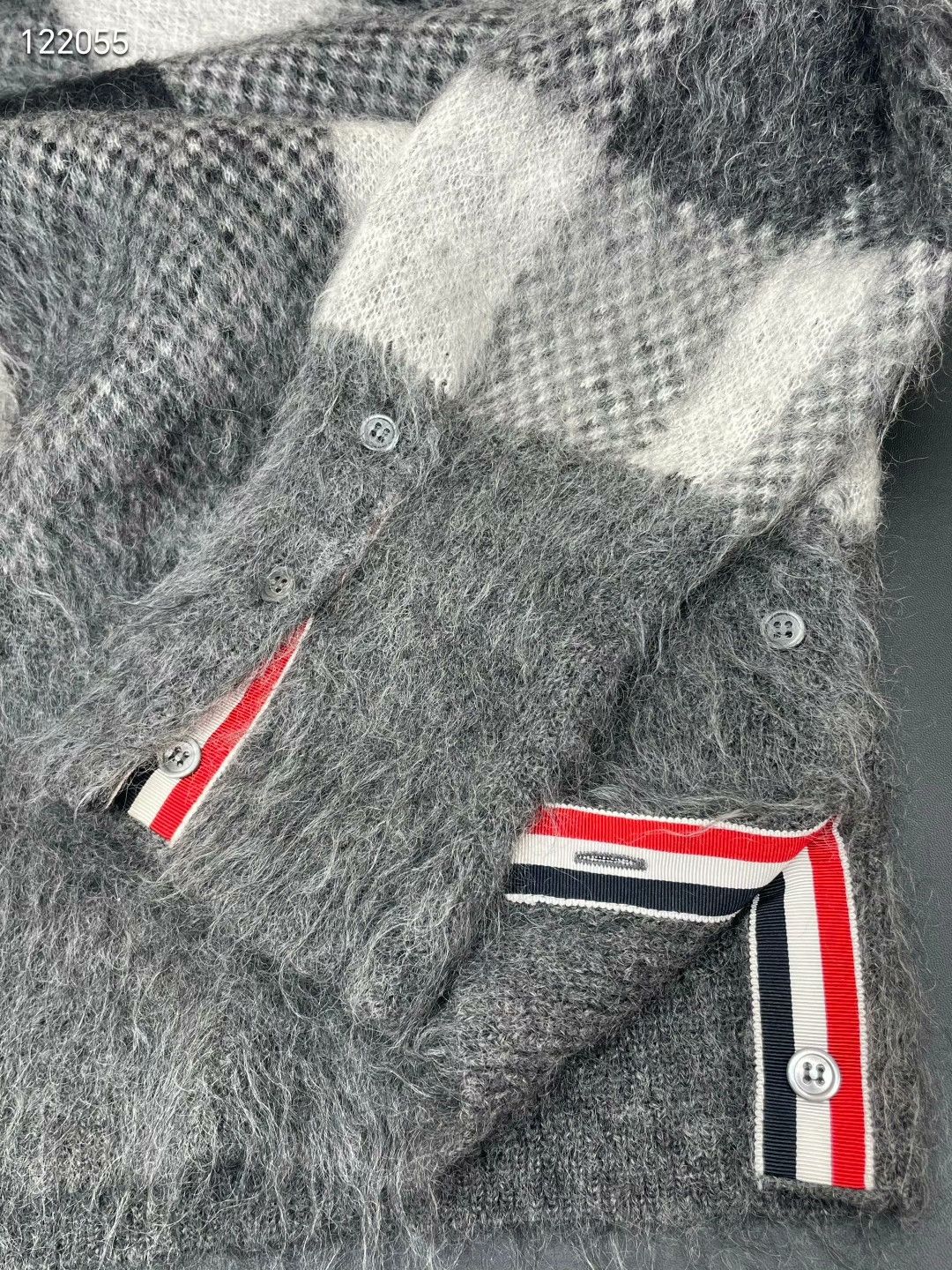 Thom Browne Thom Browne Mohair Gray Plaid Sweater Size US L / EU 52-54 / 3 - 4 Thumbnail