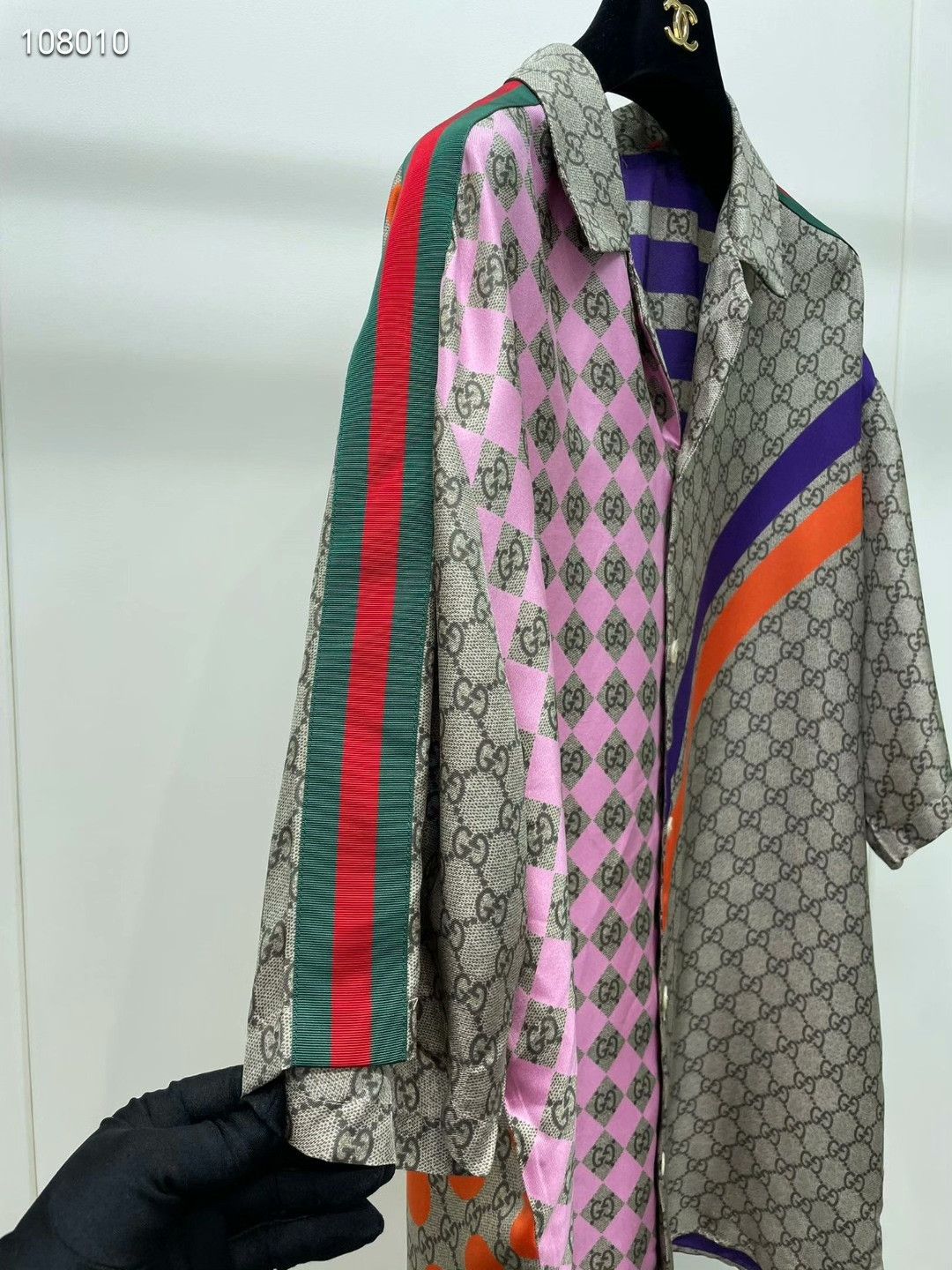 Gucci Gucci Silk Short-Sleeve Shirt Size US M / EU 48-50 / 2 - 3 Thumbnail