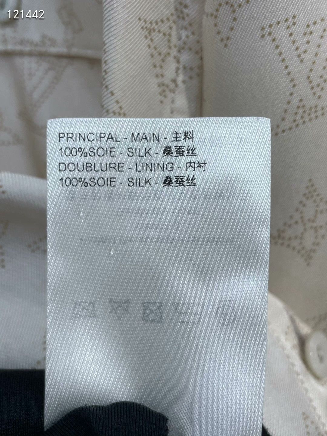 Louis Vuitton LV Classic Monogram Silk Shirt Size XS / US 0-2 / IT 36-38 - 9 Thumbnail