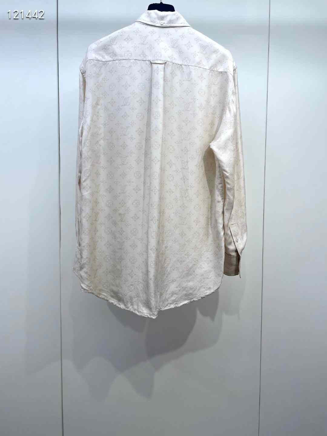 Louis Vuitton LV Classic Monogram Silk Shirt Size XS / US 0-2 / IT 36-38 - 2 Thumbnail