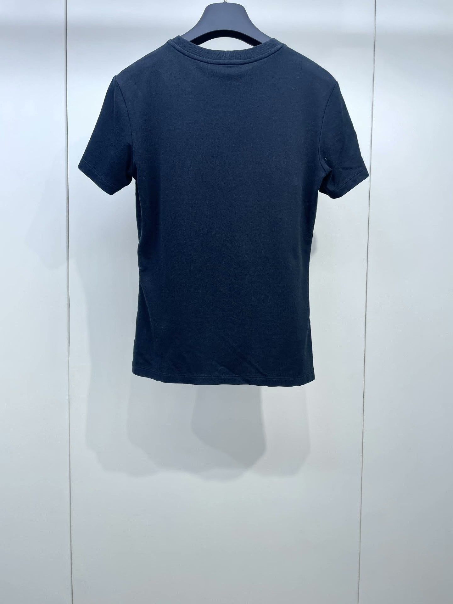 Louis Vuitton LV Black Short Sleeve T-shirt Size US S / EU 44-46 / 1 - 2 Thumbnail