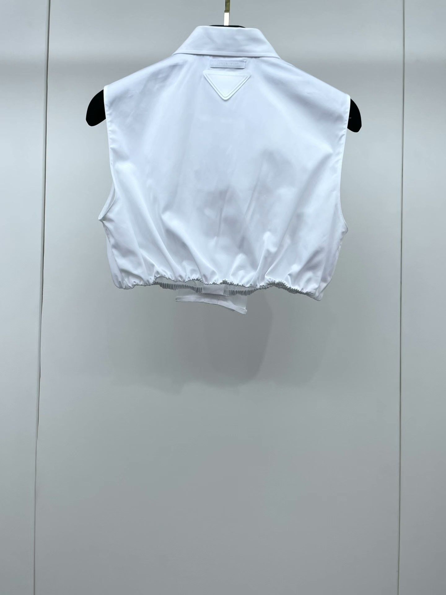 Prada Prada White Pleated Sleeveless Blouse Size XS / US 0-2 / IT 36-38 - 3 Thumbnail