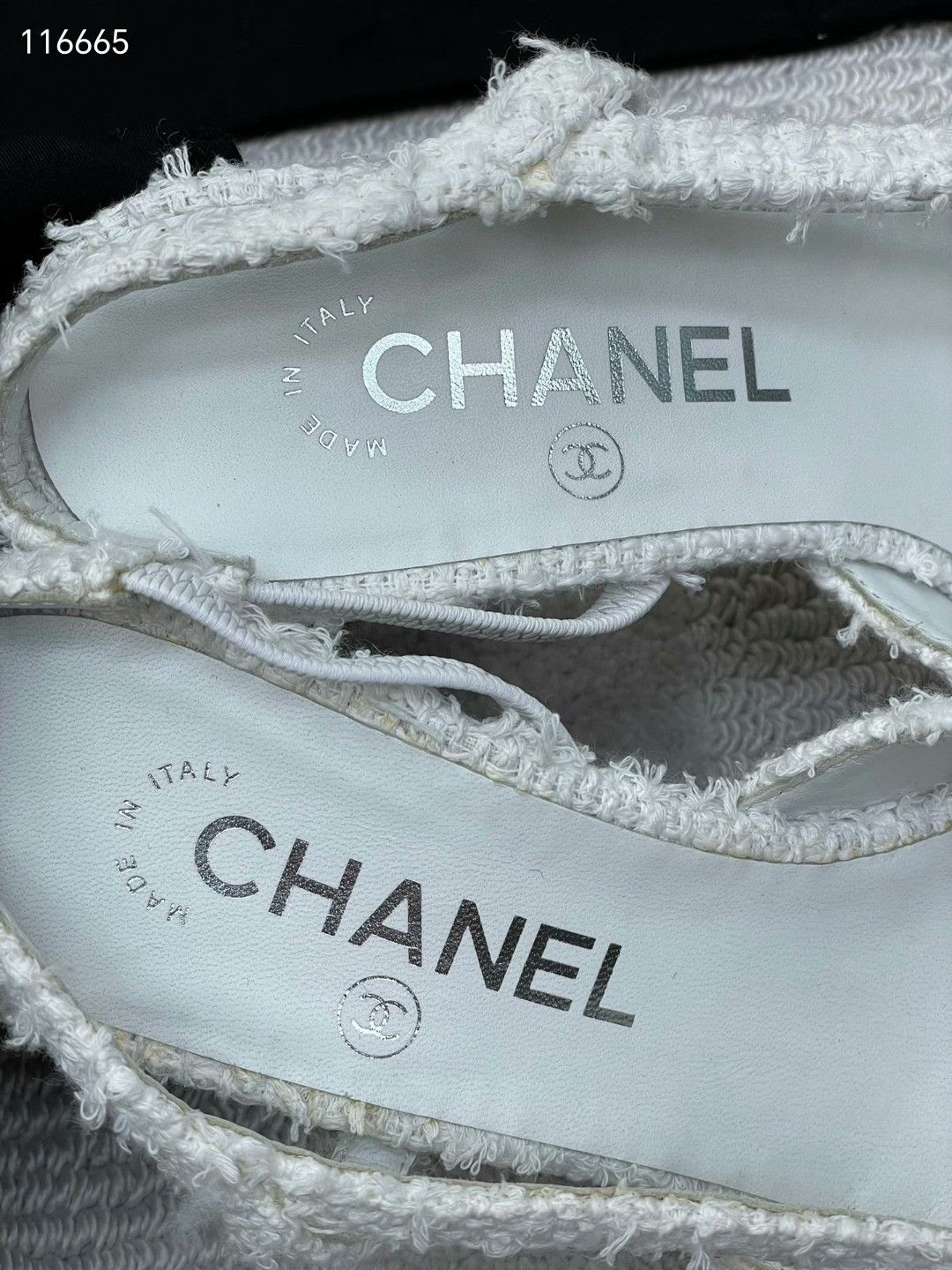 Chanel Chanel Black White Leather Block Heel Sandals Size US 5 / IT 35 - 5 Thumbnail