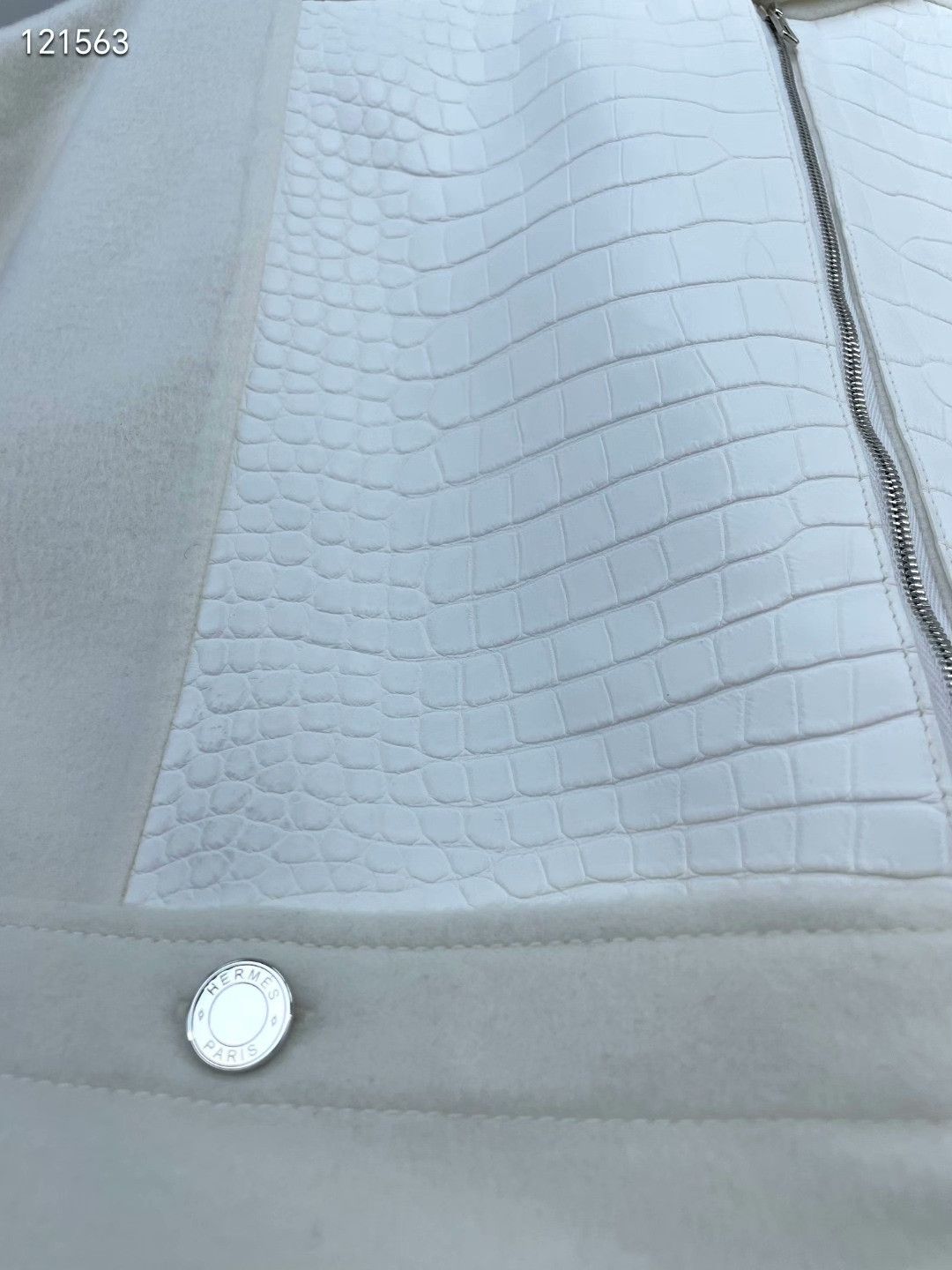 Hermes Hermes Crocodile Cashmere Vest Size XXS / US 00 / IT 34 - 5 Thumbnail