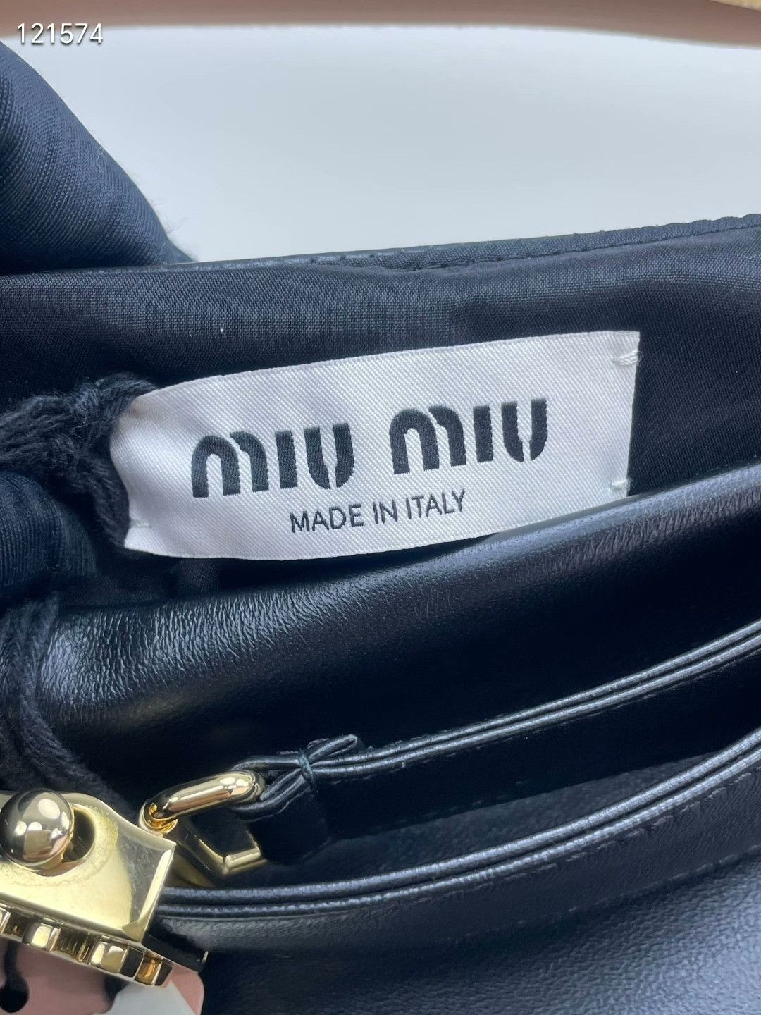Miu Miu Miu Miu Metallic Logo Sheepskin Skirt Size 40" / US 18 - 5 Thumbnail