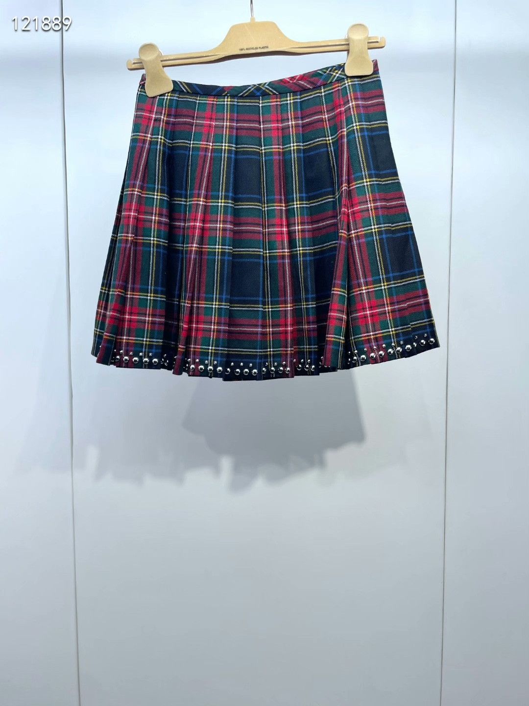 Miu Miu Miu Miu Scottish Plaid Skirt Size 36" / US 14 / IT 50 - 2 Thumbnail