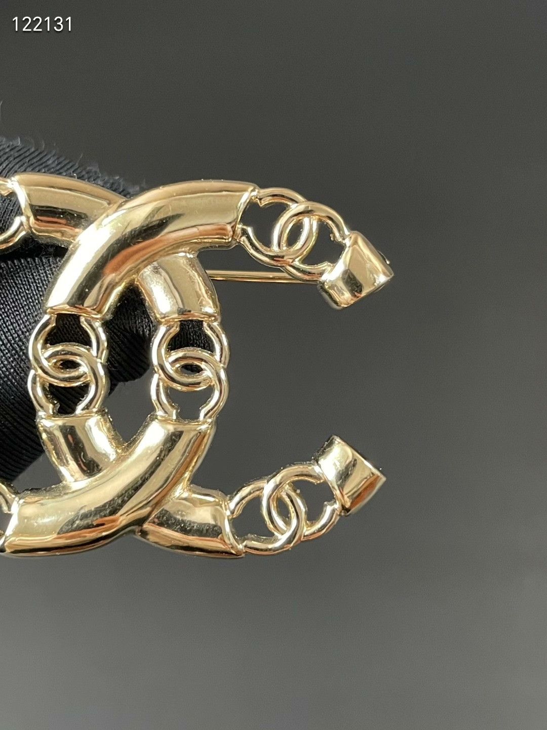 Chanel Chanel Hollow Metal Double C Brooch Size ONE SIZE - 3 Thumbnail