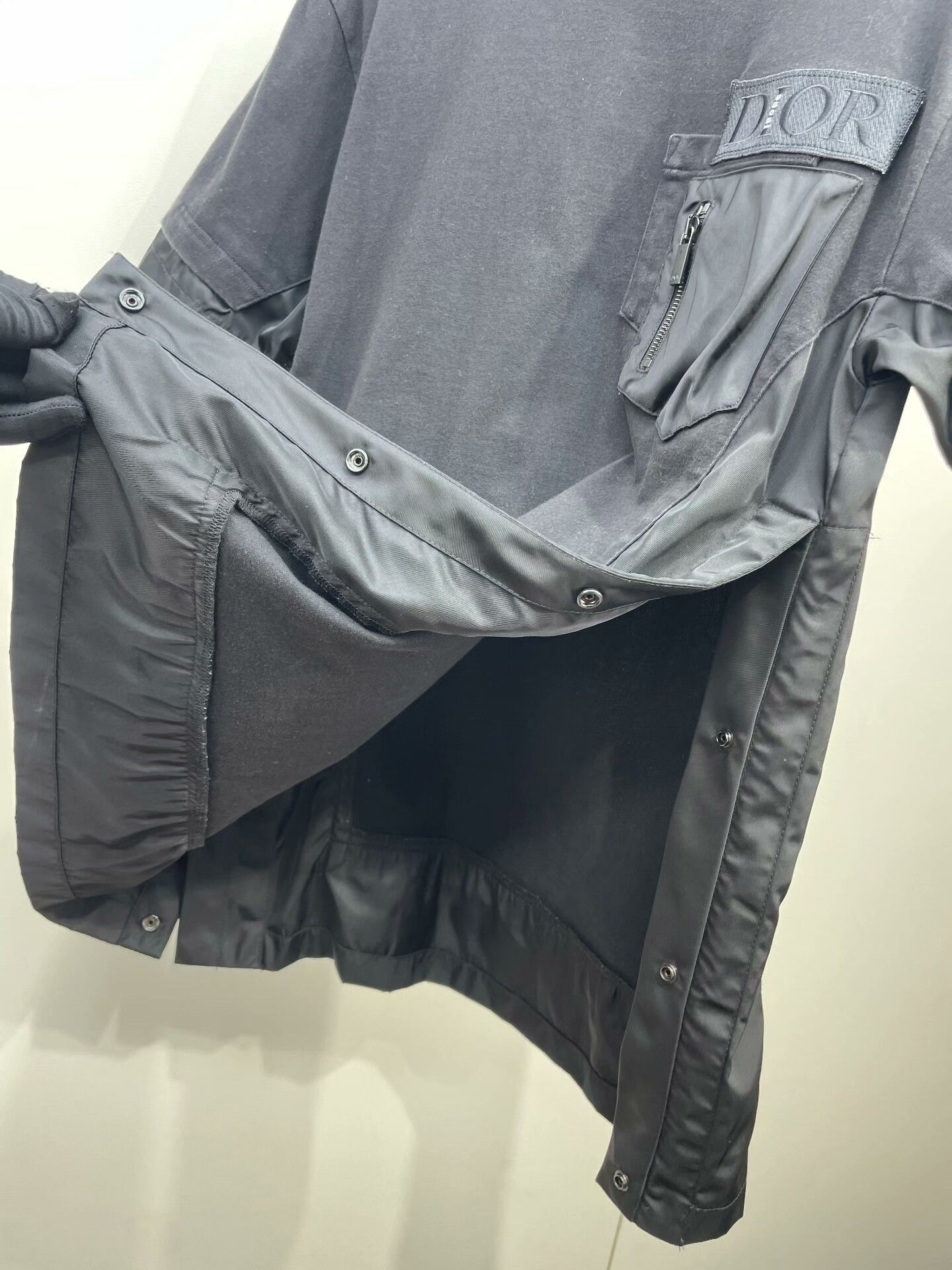 Sacai Dior x sacai 22SS Black Spliced Tee Size US S / EU 44-46 / 1 - 4 Thumbnail