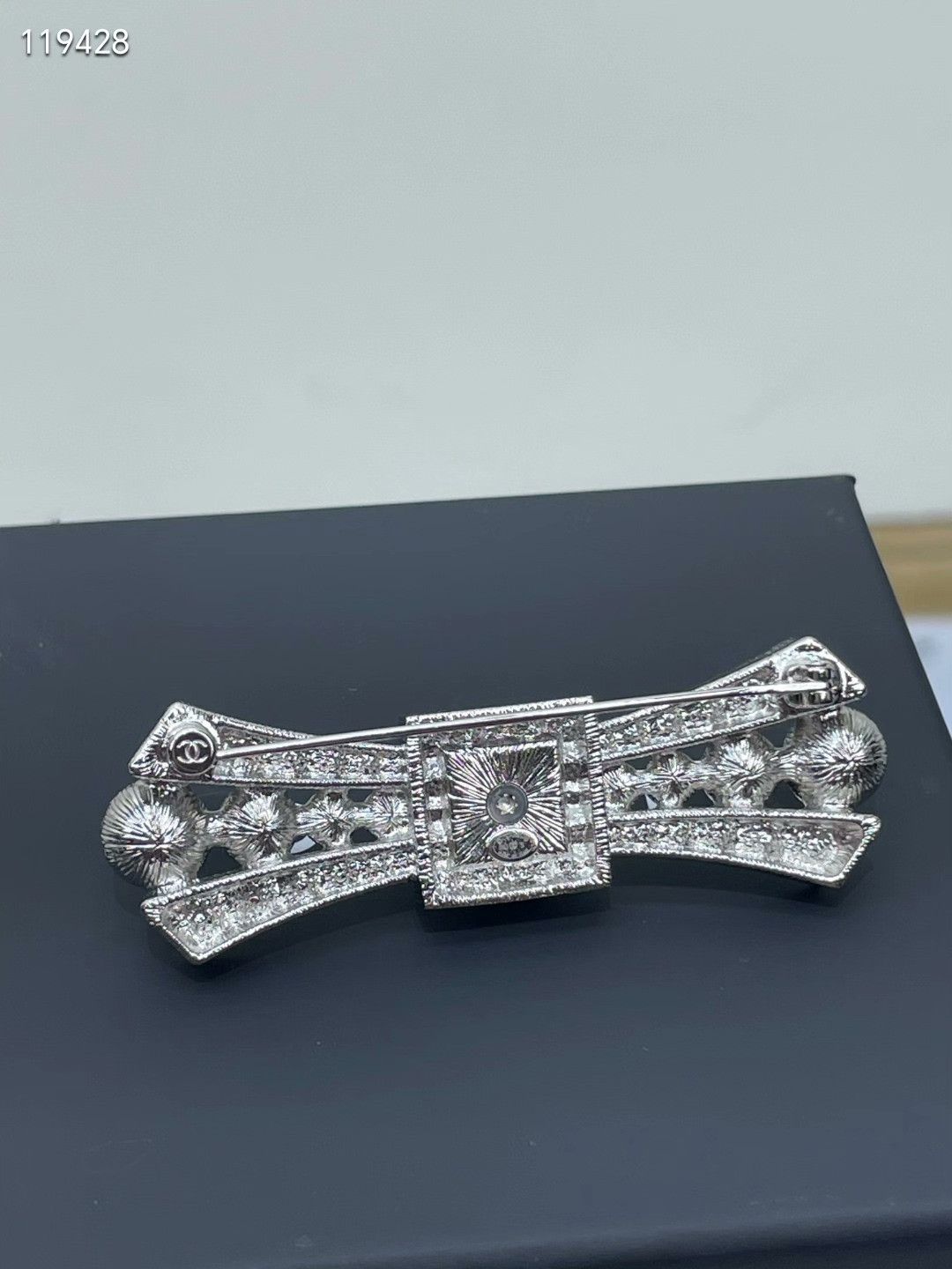 Chanel Chanel 23S Diamond Bow Brooch Size ONE SIZE - 4 Thumbnail