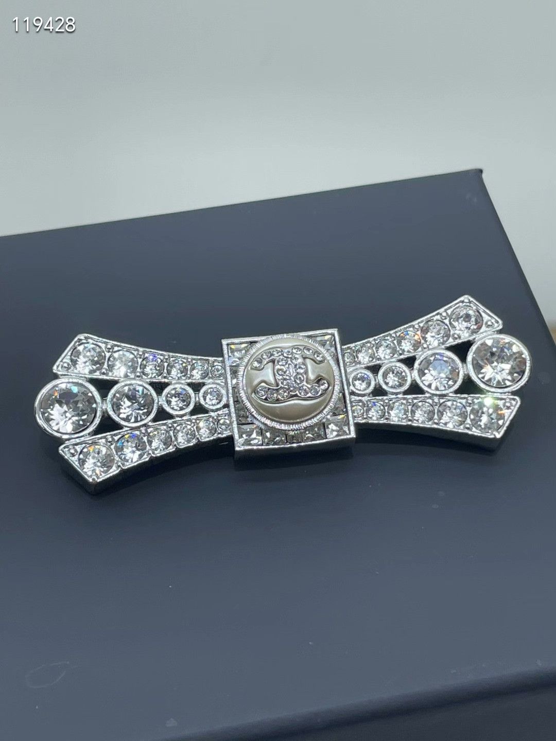 Chanel Chanel 23S Diamond Bow Brooch Size ONE SIZE - 2 Thumbnail