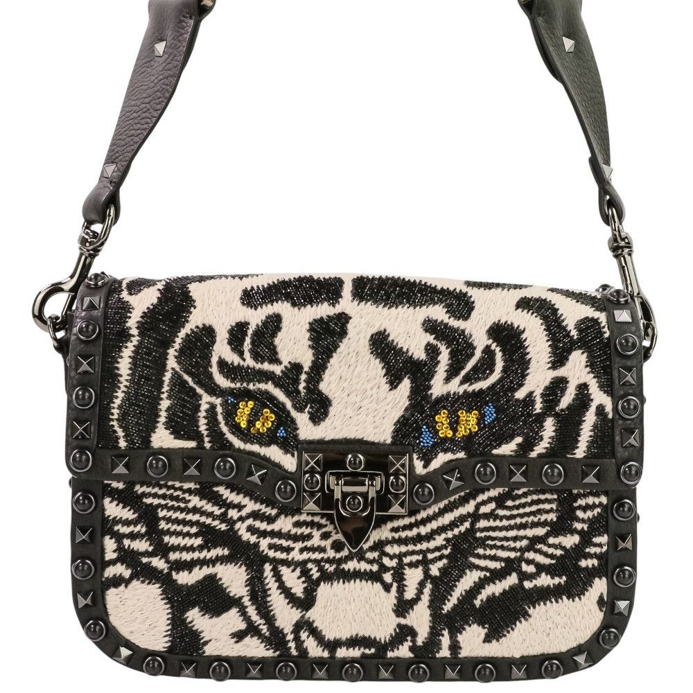 Valentino Valentino Valentino Garavani 1967 Guitar Rolling Rockstuds Tiger Shoulder Bag Leather Shoulder Bag DUTY FREE for USA Size ONE SIZE - 2 Thumbnail