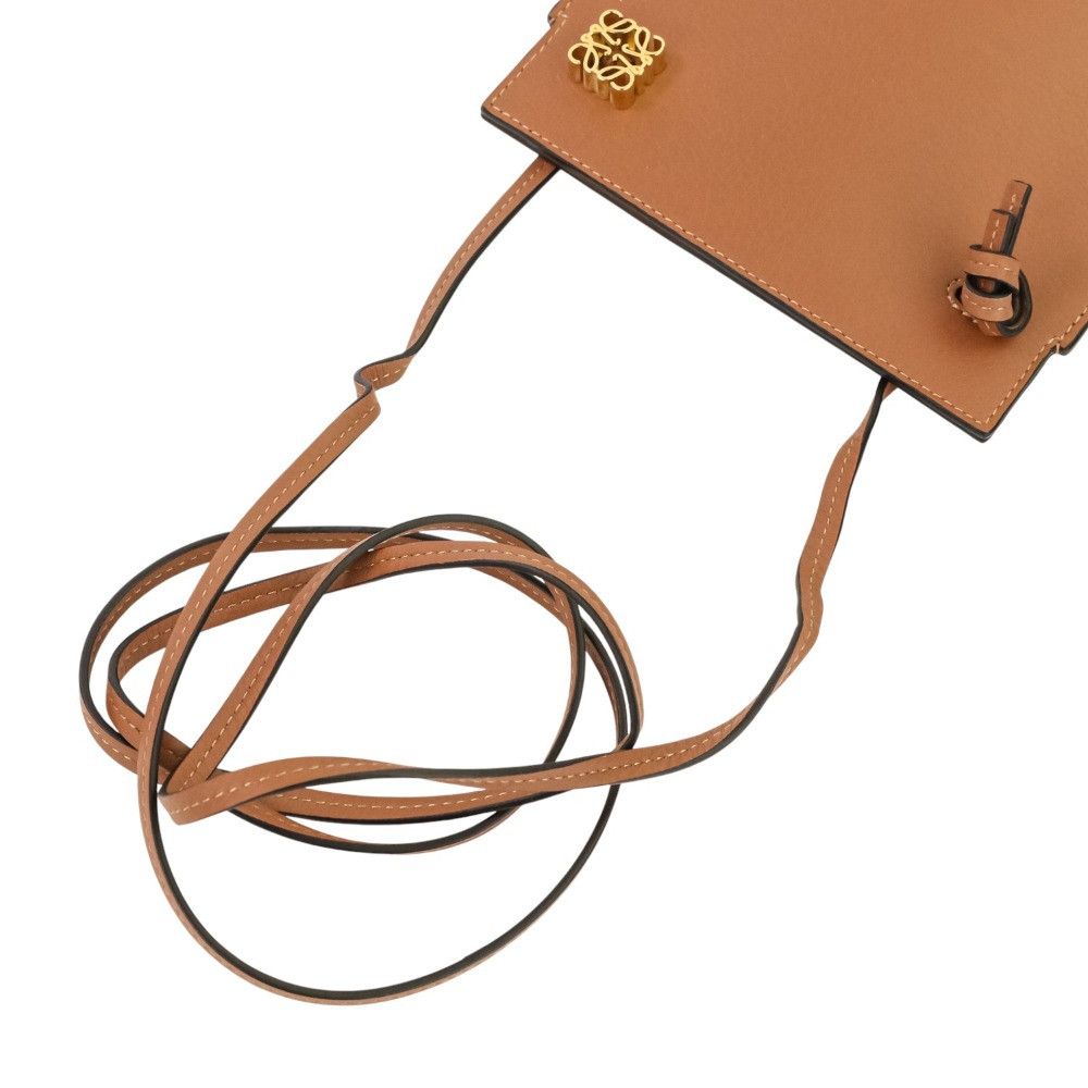 Loewe Loewe Loewe Anagram Dice Leather Phone Shoulder Bag Leather Crossbody Bag 062305 DUTY FREE for USA Size ONE SIZE - 8 Thumbnail