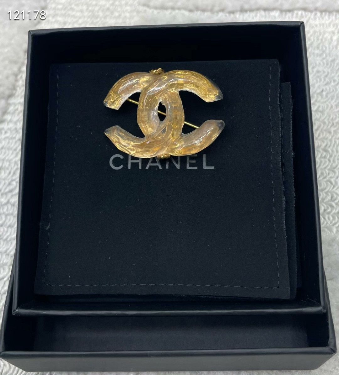 Chanel Chanel Resin Double C Logo Brooch Size ONE SIZE - 9 Thumbnail