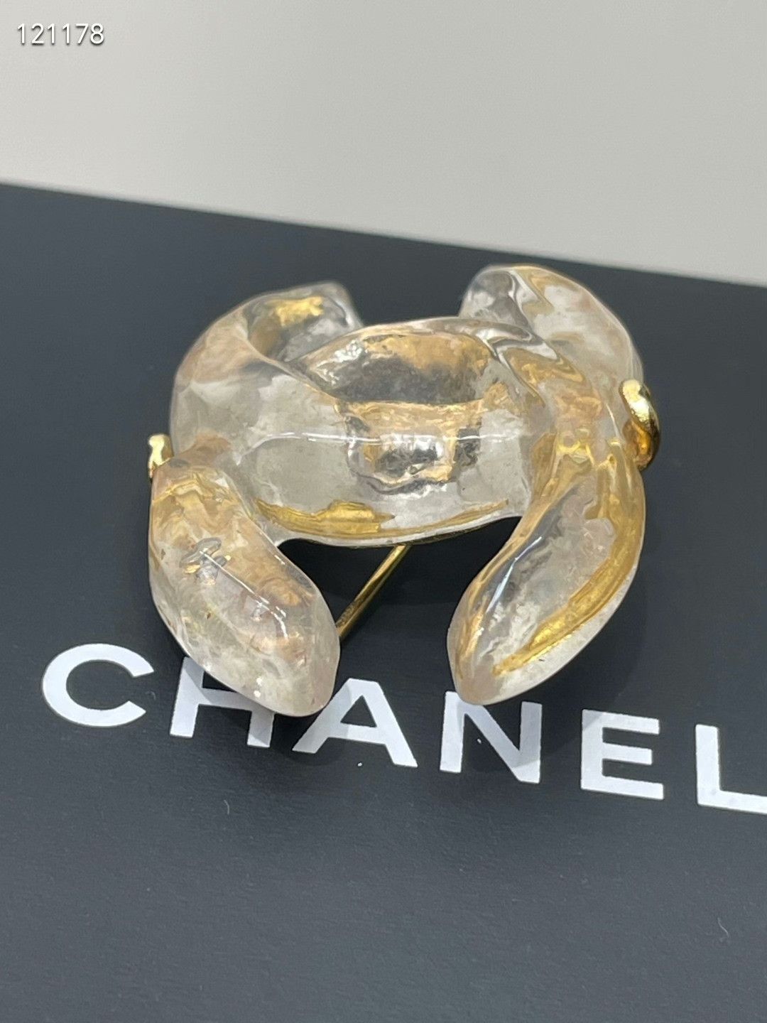 Chanel Chanel Resin Double C Logo Brooch Size ONE SIZE - 6 Thumbnail