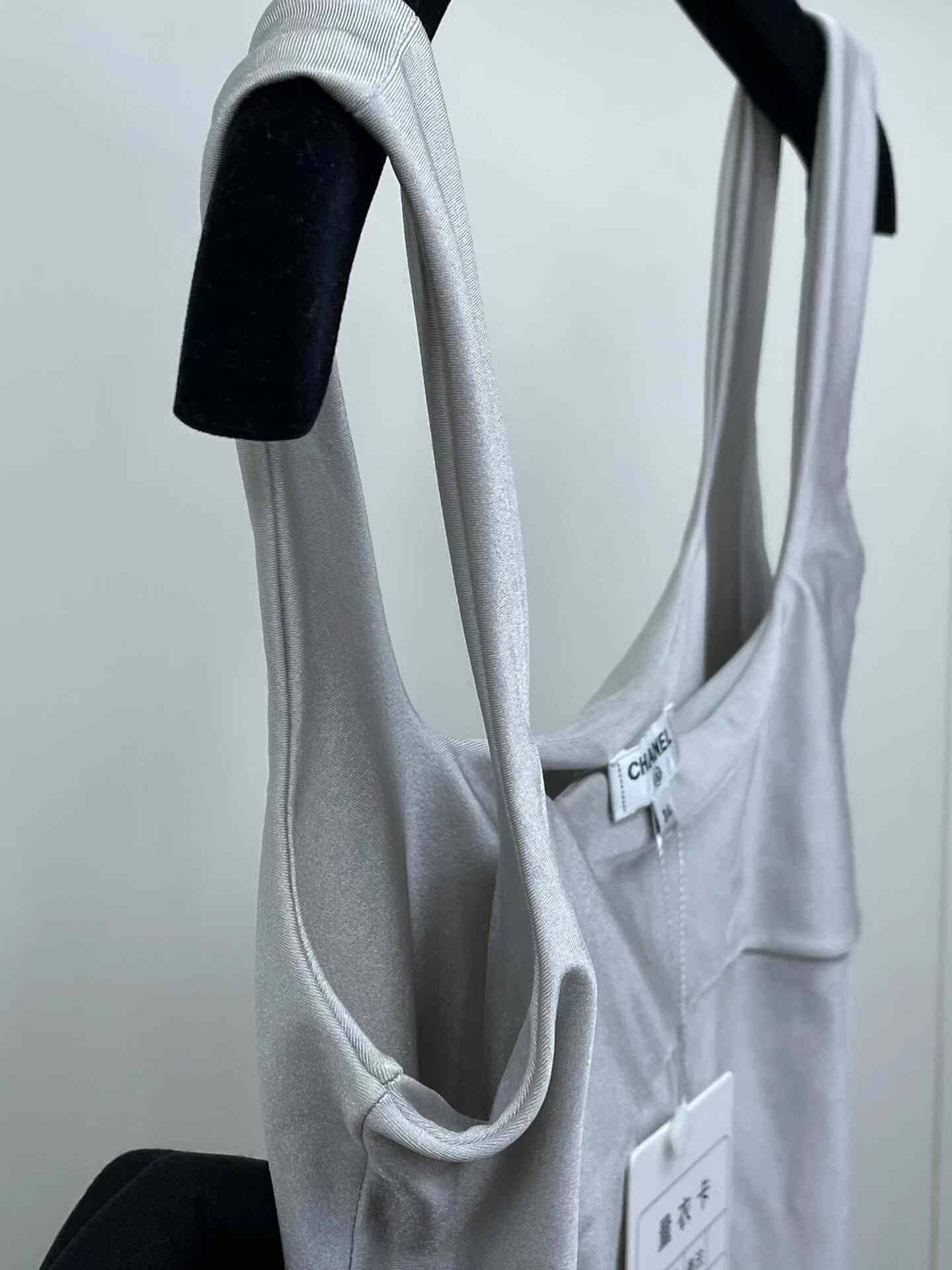 Chanel Chanel 21A Runway Gray Tank Top Size XXS / US 00 / IT 34 - 4 Thumbnail