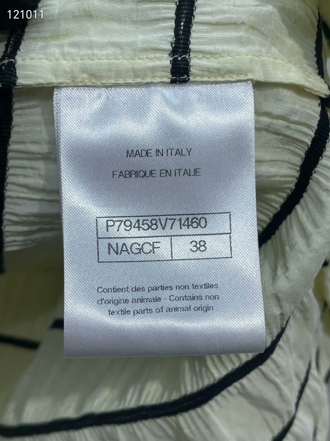 Chanel Chanel 25S Striped Shirt Size S / US 4 / IT 40 - 7 Thumbnail