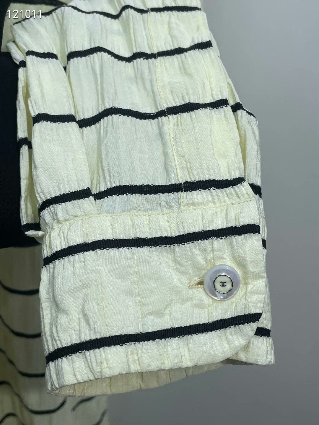 Chanel Chanel 25S Striped Shirt Size S / US 4 / IT 40 - 3 Thumbnail