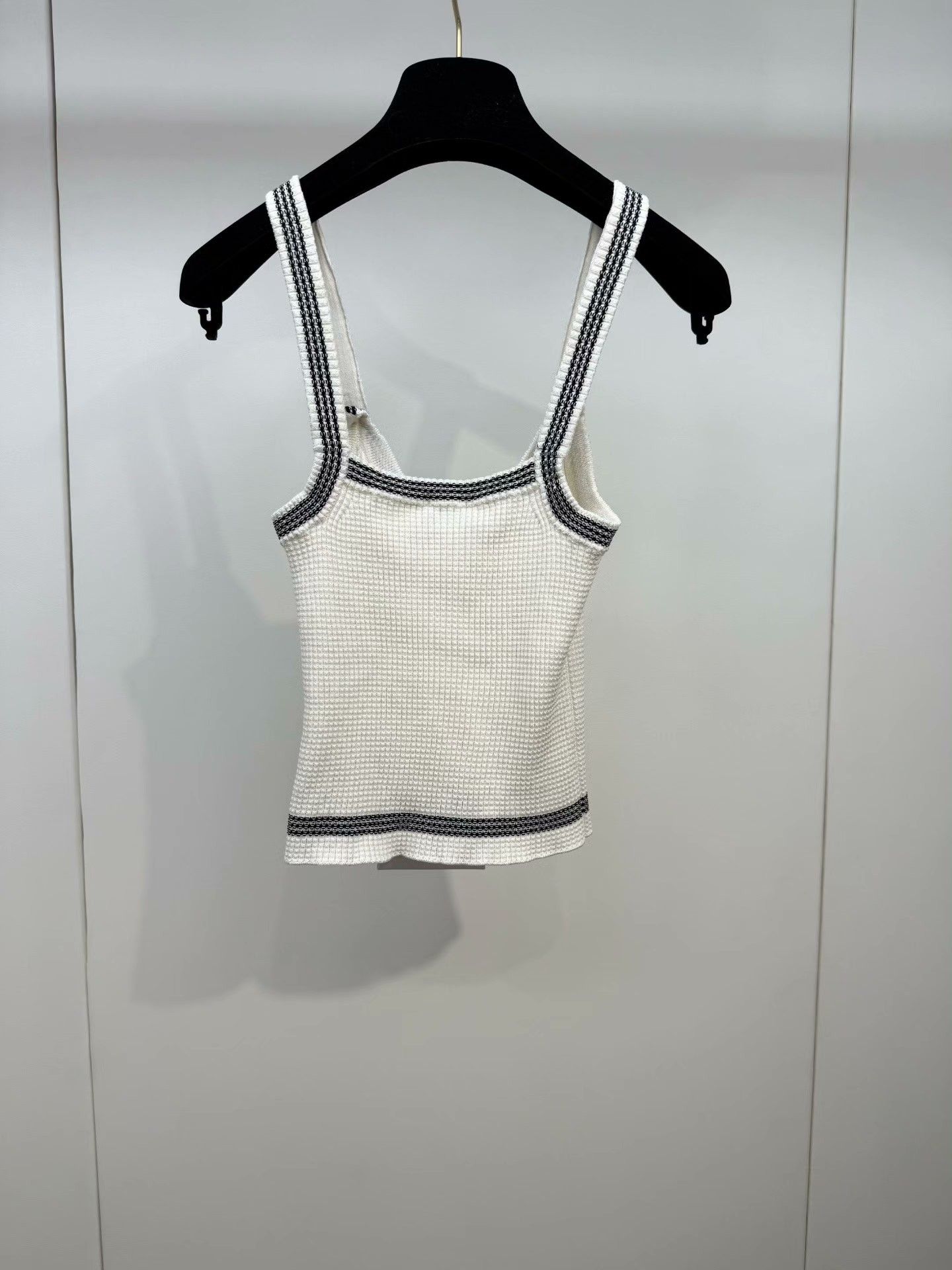 Chanel Chanel 22 Early Spring Knit Vest Size XXS / US 00 / IT 34 - 2 Thumbnail