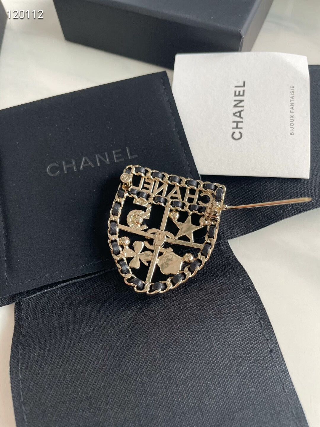 Chanel Chanel 23V Shield Brooch Size ONE SIZE - 4 Thumbnail