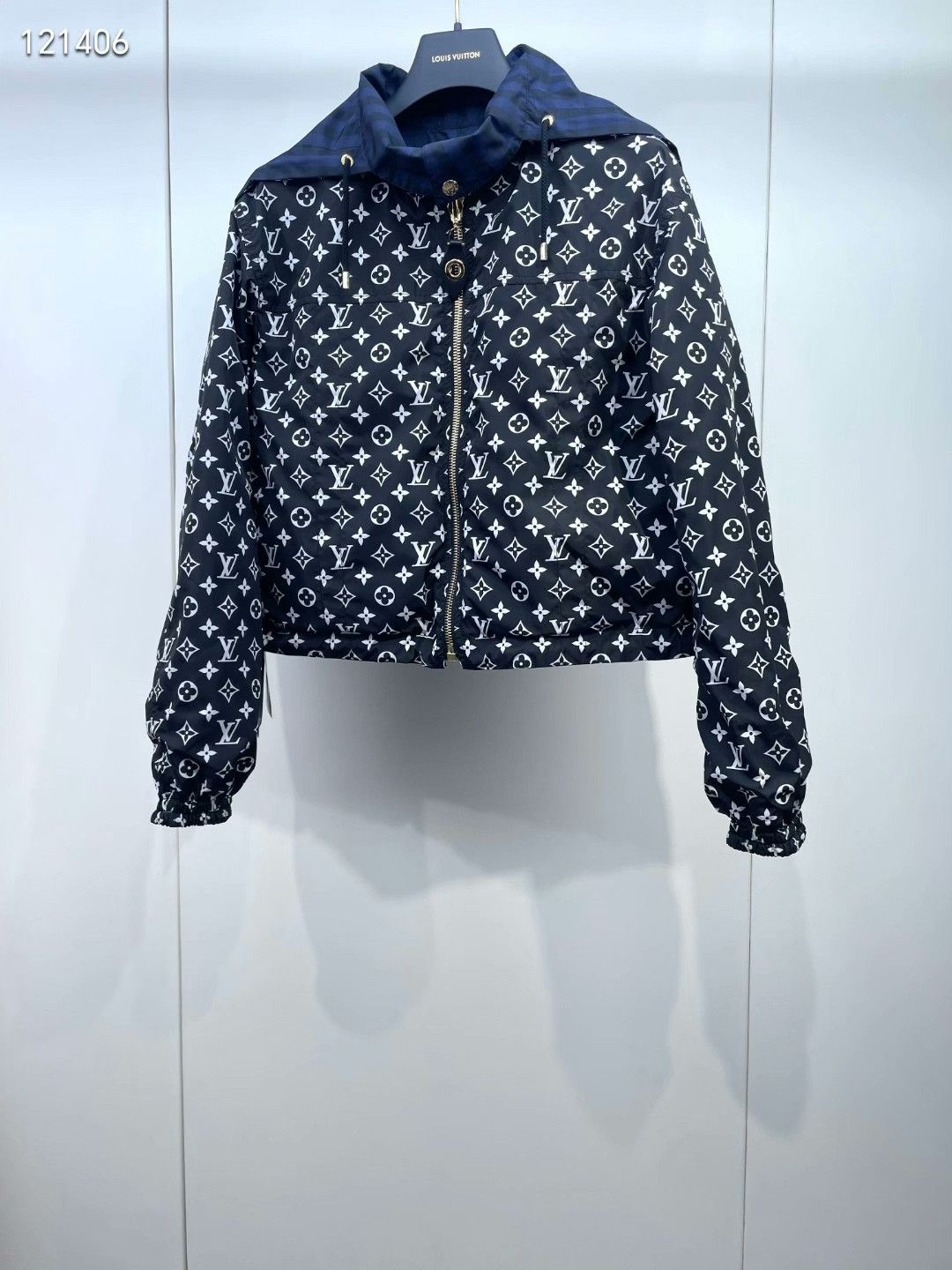 Louis Vuitton LV 2025 Plaid Monogram Reversible Jacket Size US XXS / EU 40 - 3 Thumbnail