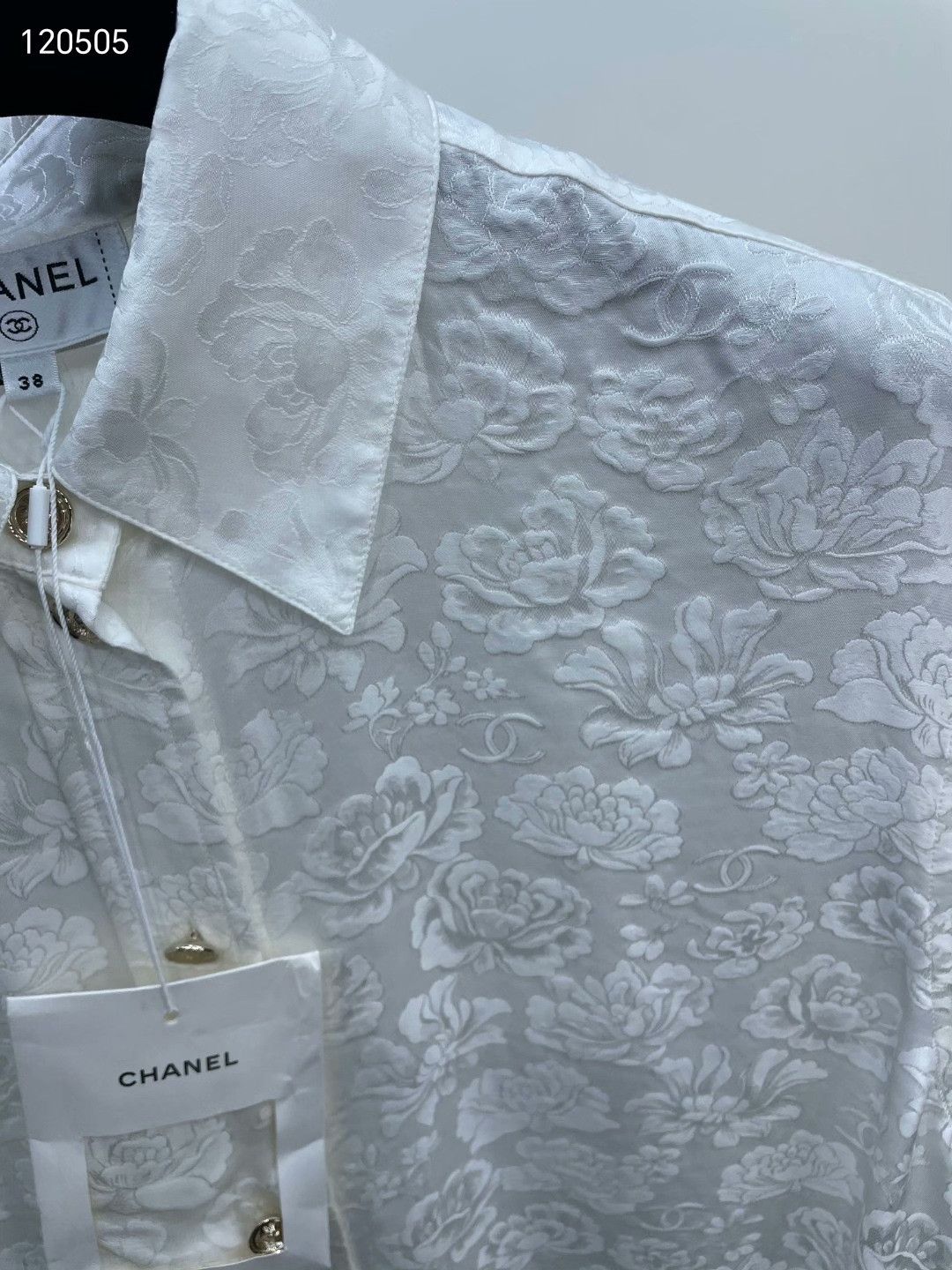 Chanel Chanel 25A 3D Camellia Sleeveless Blouse Size S / US 4 / IT 40 - 5 Thumbnail