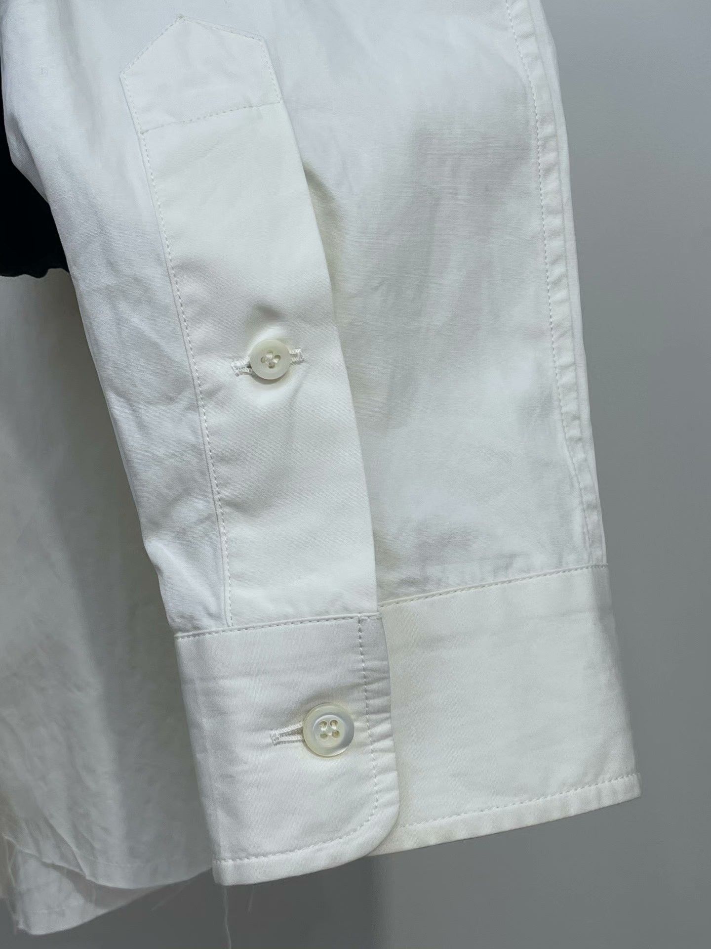 Miu Miu Miu Miu Embroidered Letter Short Shirt Size XS / US 0-2 / IT 36-38 - 5 Thumbnail