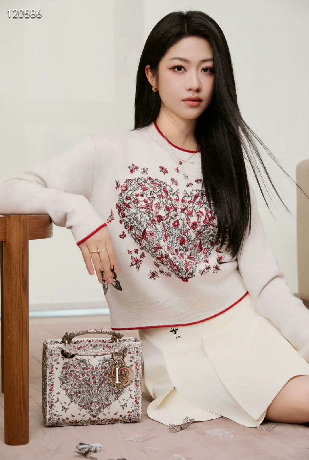 Dior Dior 25 Butterfly Heart Embroidery Sweater Size XXS / US 00 / IT 34 - 6 Thumbnail