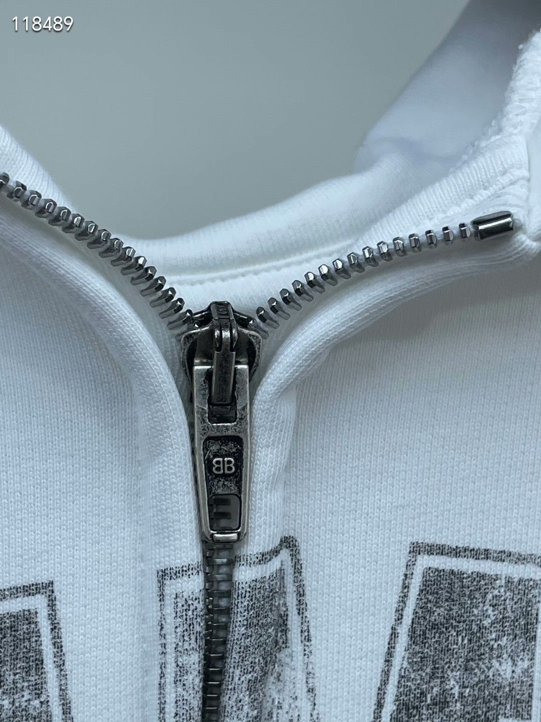 Balenciaga Balenciaga Blurred Letter Hoodie Size XS / US 0-2 / IT 36-38 - 4 Thumbnail