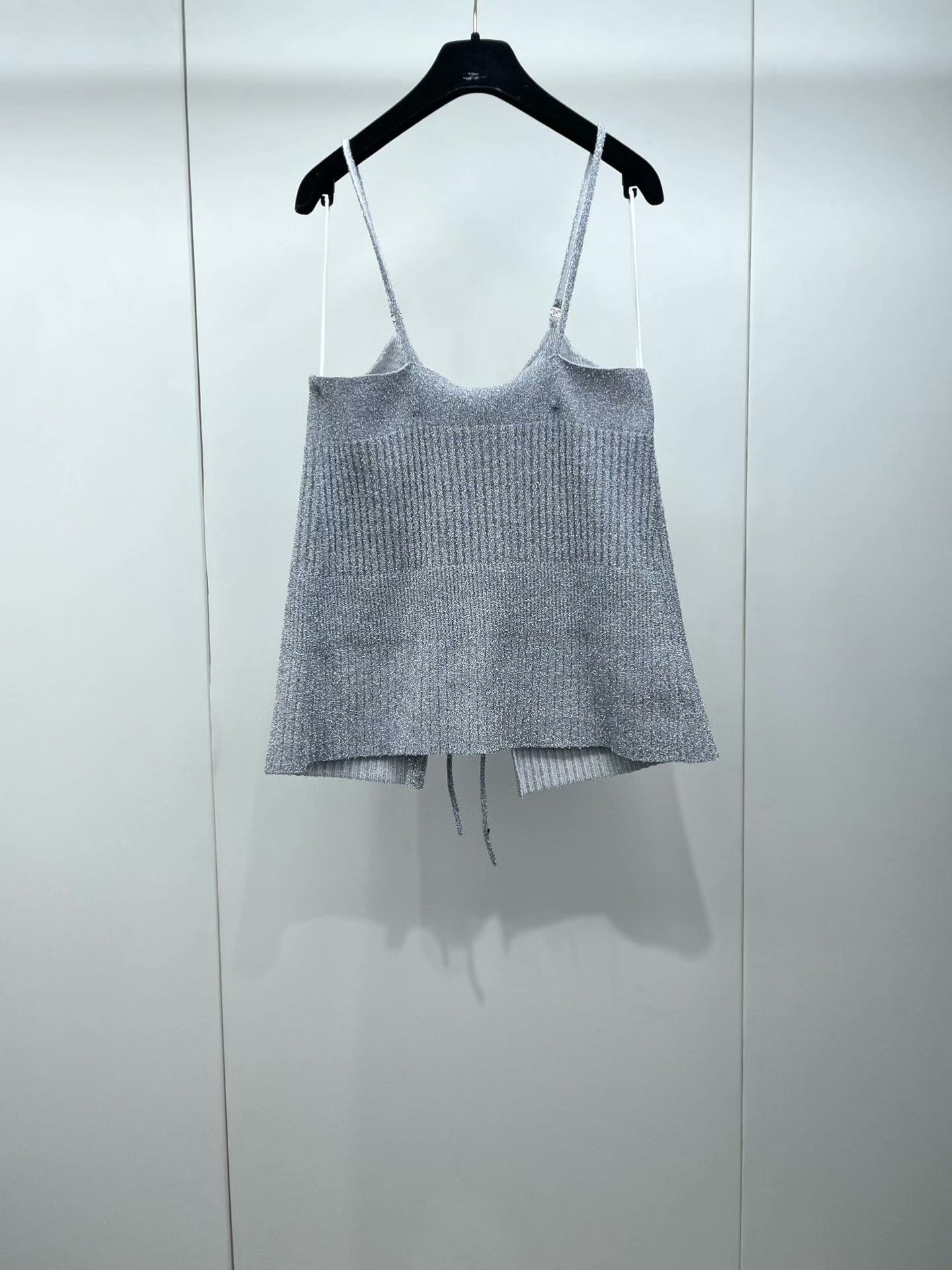 Chanel Chanel 22A Diamond Buckle Silver Knit Camisole Size S / US 4 / IT 40 - 4 Thumbnail