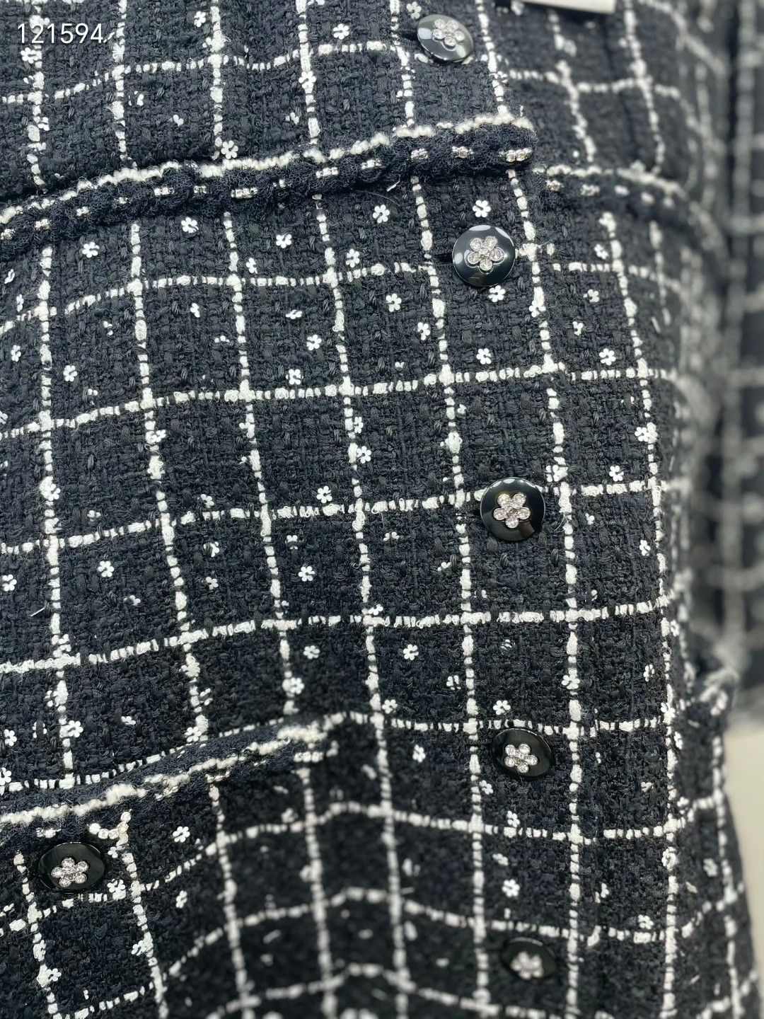 Chanel Chanel Floral Sequin Plaid Dress Coat Size XS / US 0-2 / IT 36-38 - 5 Thumbnail