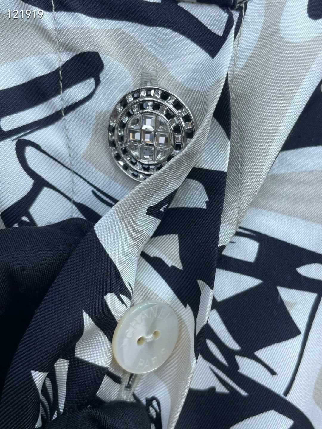 Chanel Chanel 23C Silk Racing Print Top Size XXS / US 00 / IT 34 - 3 Thumbnail