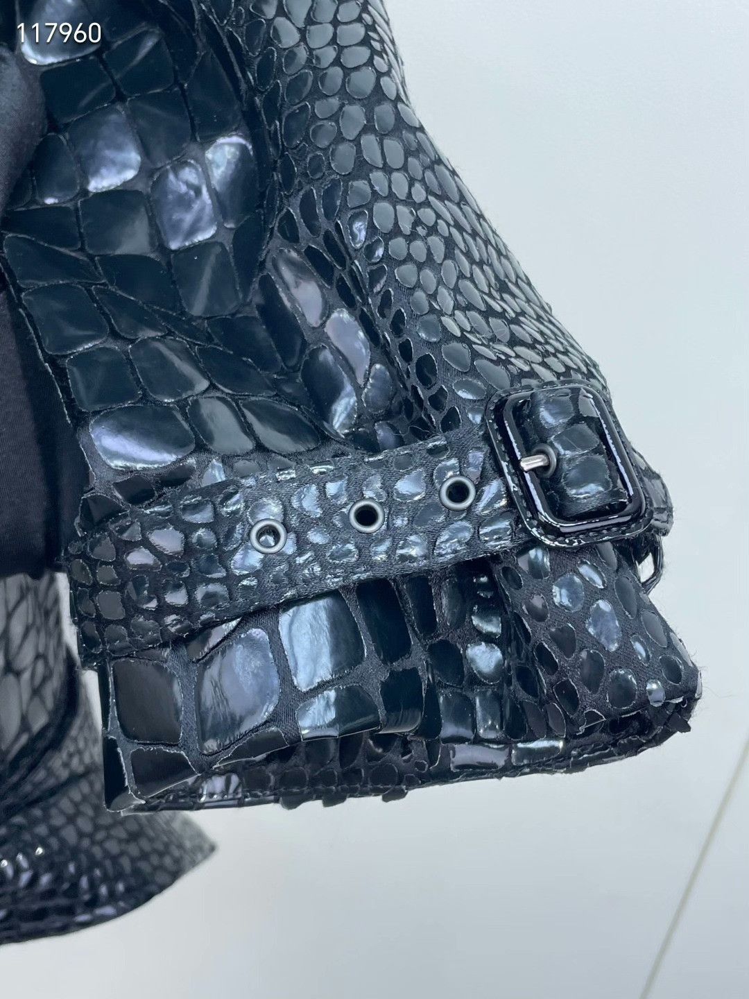 Saint Laurent Paris Saint Laurent FW22 Black Croc Leather Jacket Size XS / US 0-2 / IT 36-38 - 3 Thumbnail