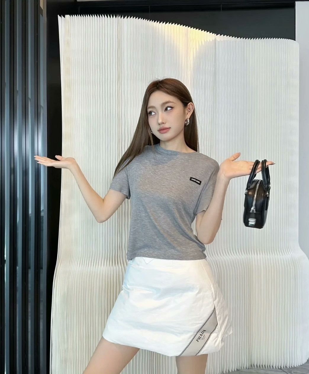 Miu Miu Miu Miu 2024 Spring Gray Short-Sleeve T-Shirt Size XS / US 0-2 / IT 36-38 - 8 Thumbnail