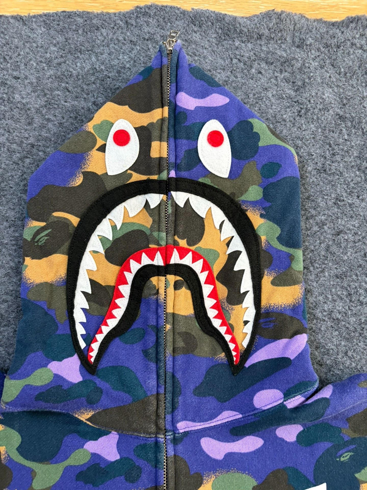 Bape Bape Hp Multi Shark Sweatshirt Size US L / EU 52-54 / 3 - 3 Thumbnail