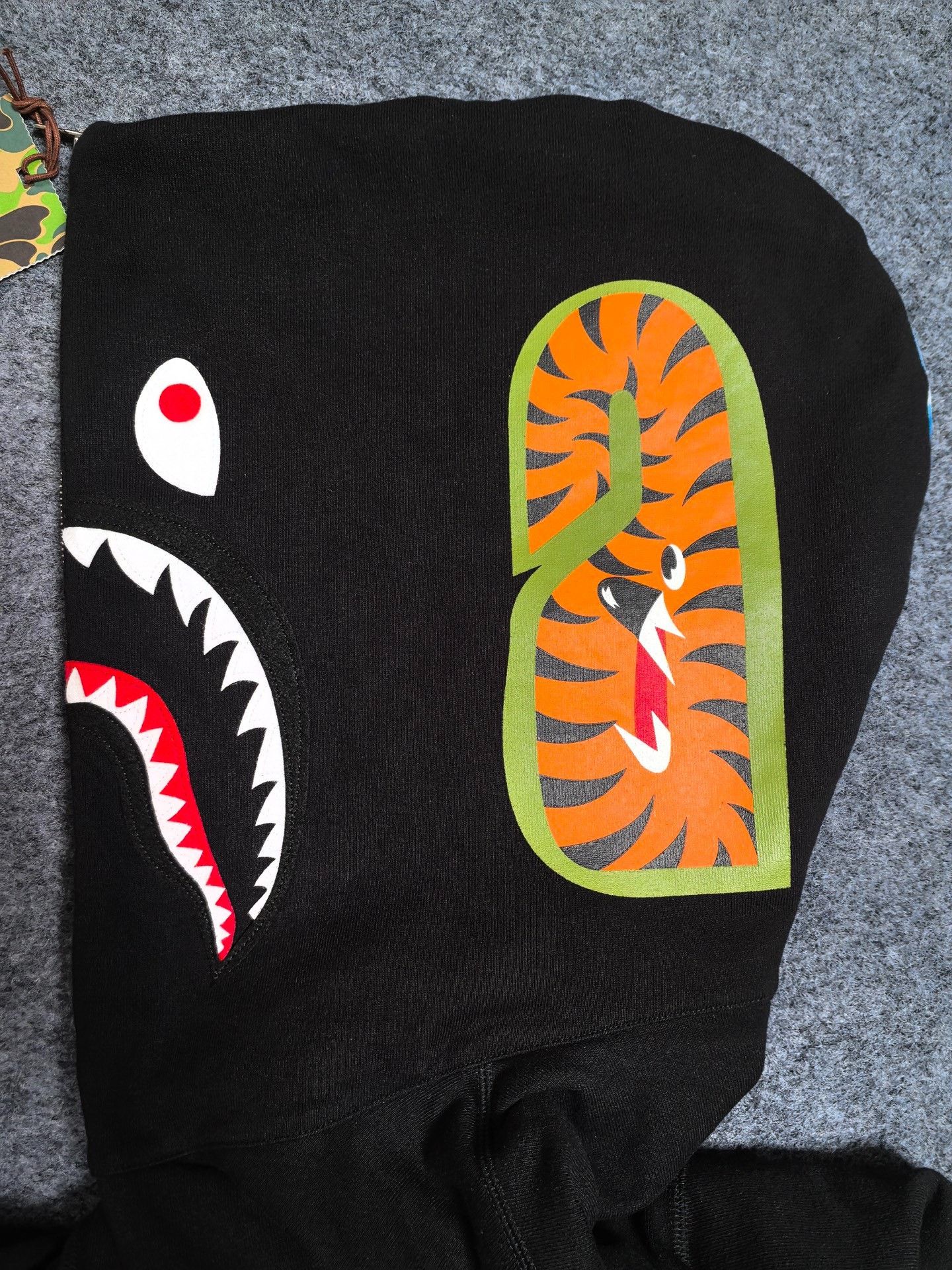 Bape Bape X Multi Shark Sweatshirt Pullover Size US XXL / EU 58 / 5 - 6 Thumbnail