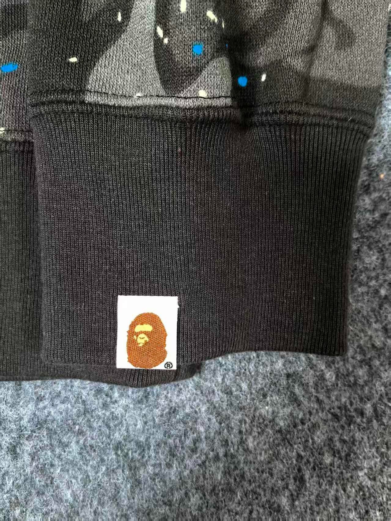 Bape Bape Multi Shark Sweatshirt Pullover Size US L / EU 52-54 / 3 - 3 Thumbnail