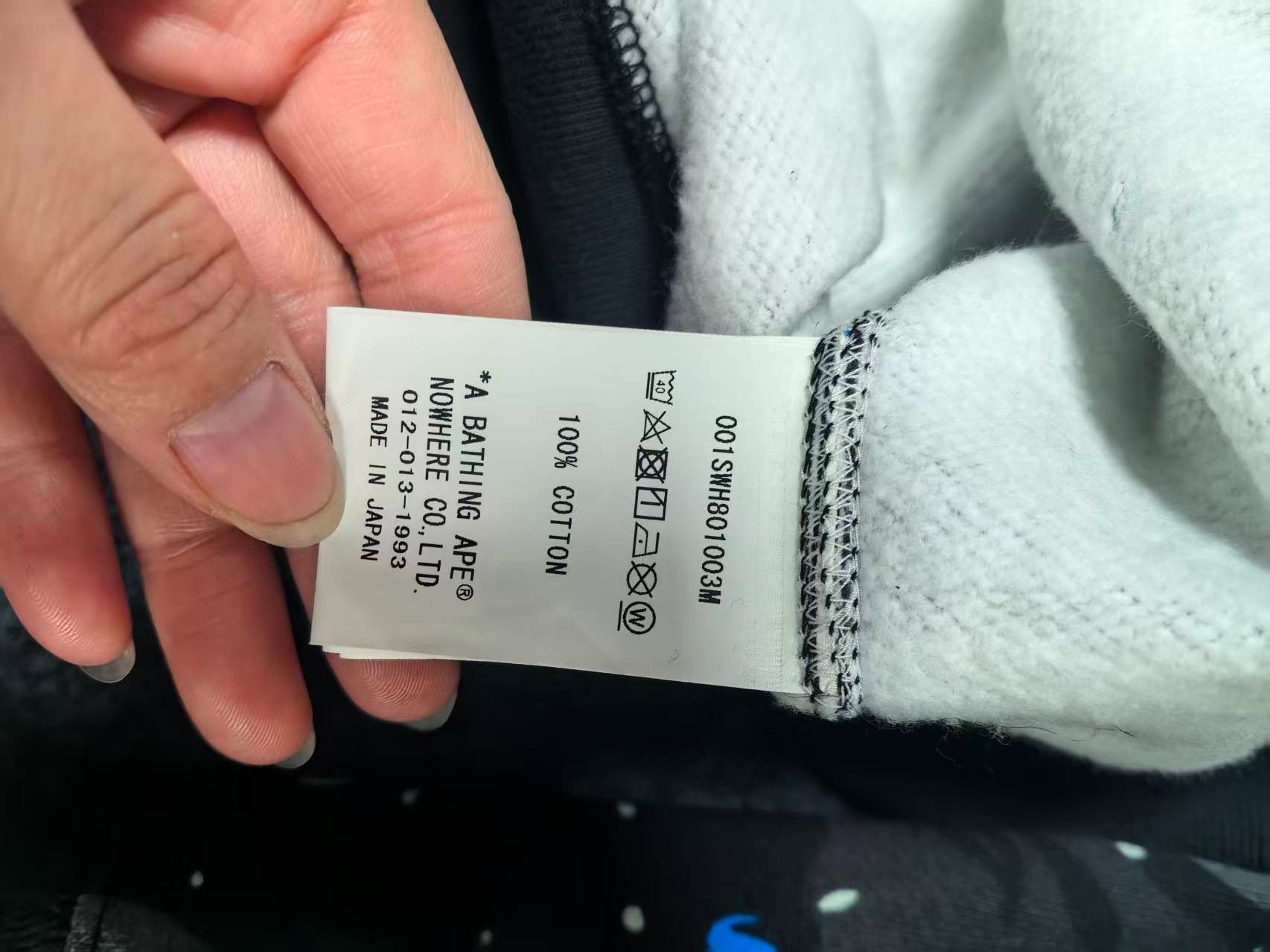 Bape Bape Multi Shark Sweatshirt Pullover Size US L / EU 52-54 / 3 - 4 Thumbnail