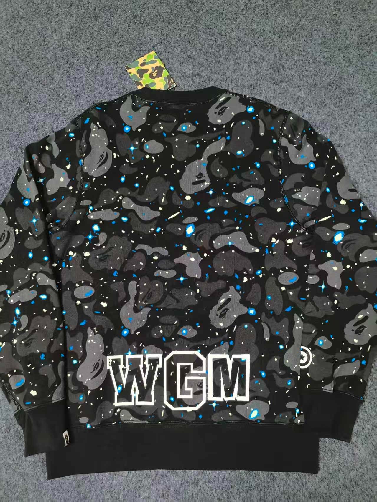 Bape Bape Multi Shark Sweatshirt Pullover Size US L / EU 52-54 / 3 - 2 Thumbnail
