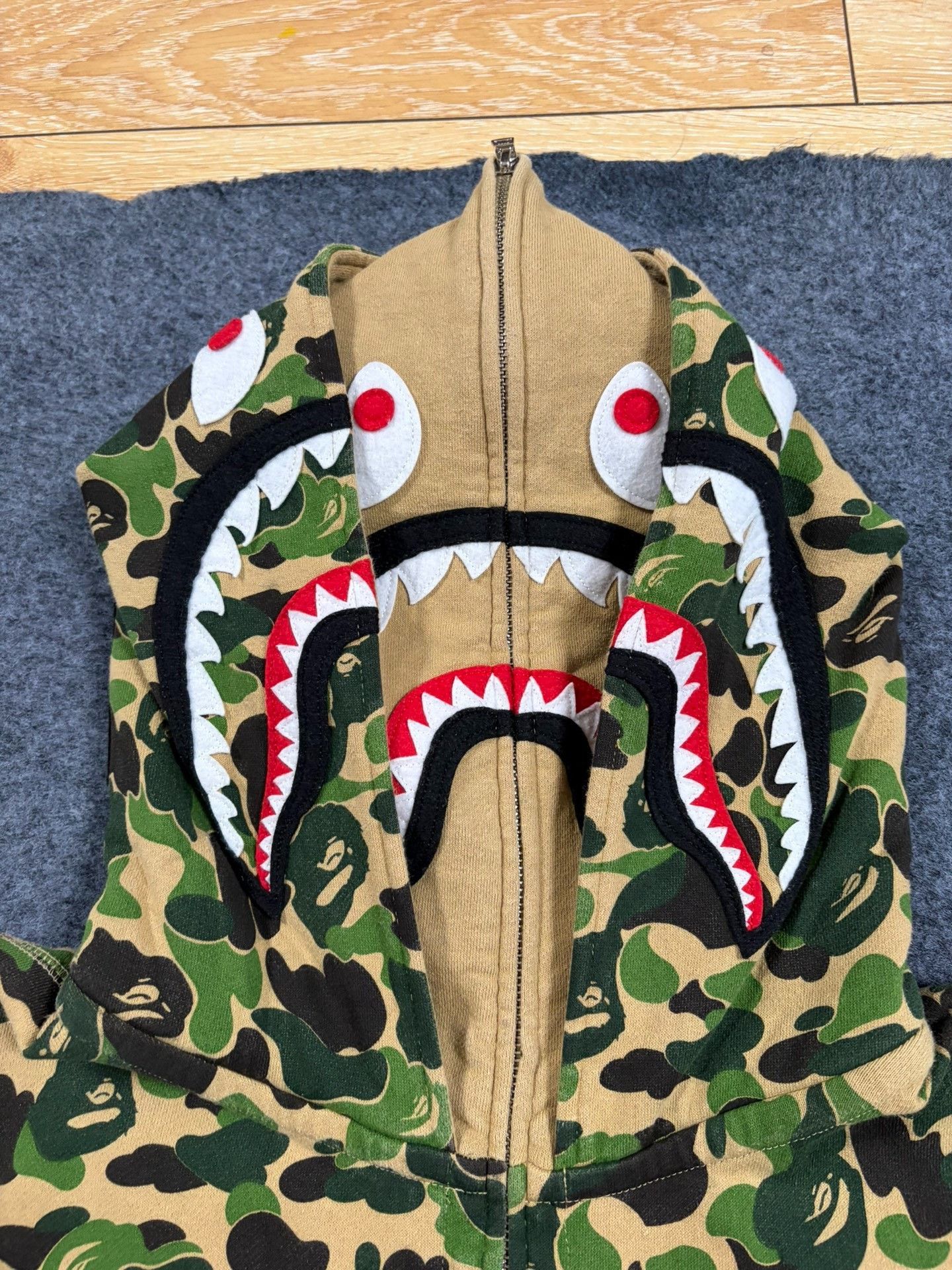 Bape Bape X Multi Shark Sweatshirt Pullover Size US XXL / EU 58 / 5 - 3 Thumbnail