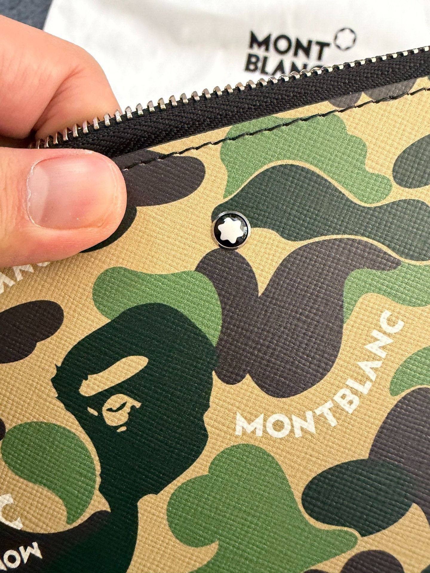 Bape Bape X Ontb Anc Multi Shark Card Holder Size ONE SIZE - 7 Thumbnail