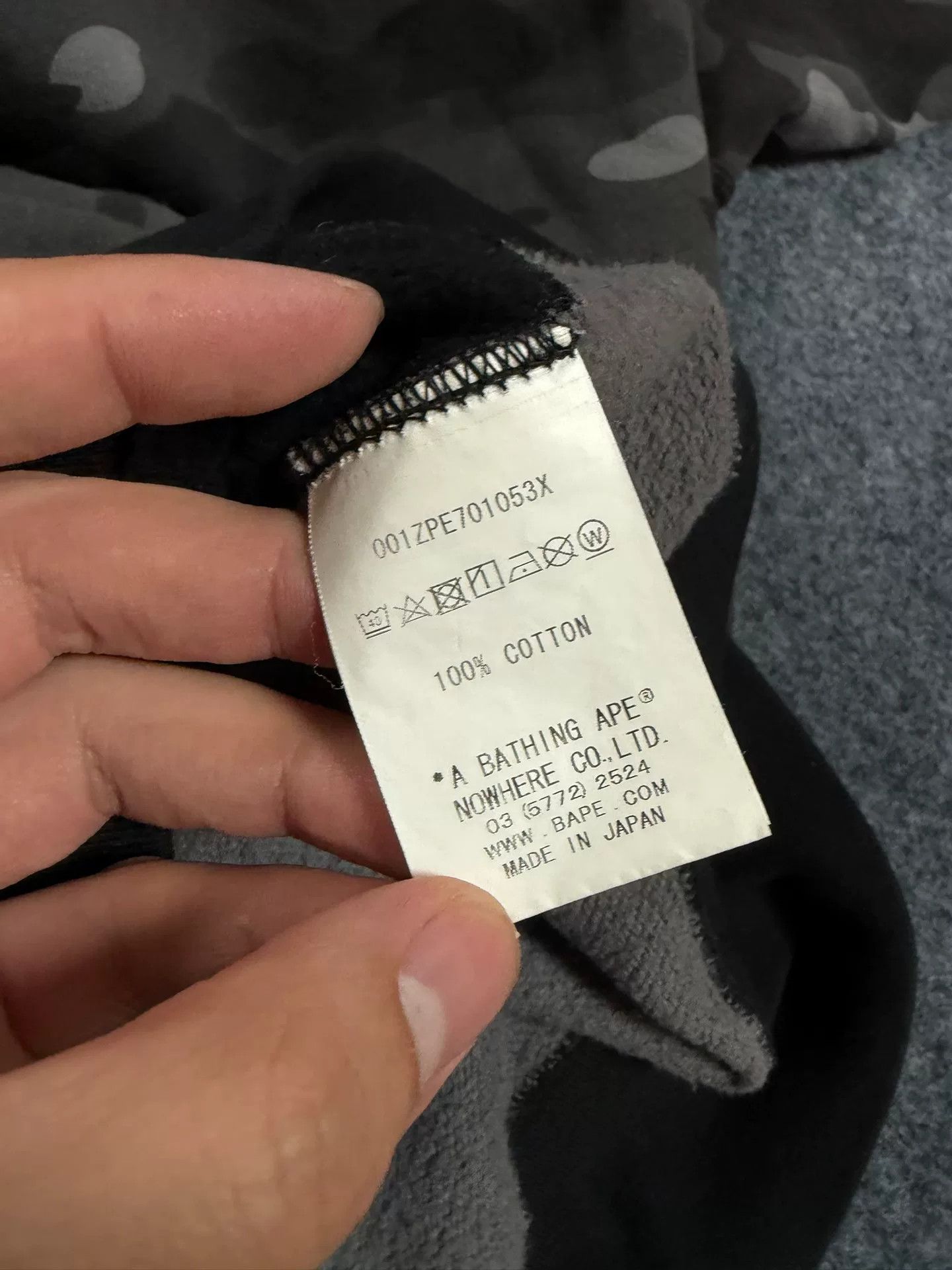 Bape Bape Multi Shark Sweatshirt Pullover Size US L / EU 52-54 / 3 - 5 Thumbnail
