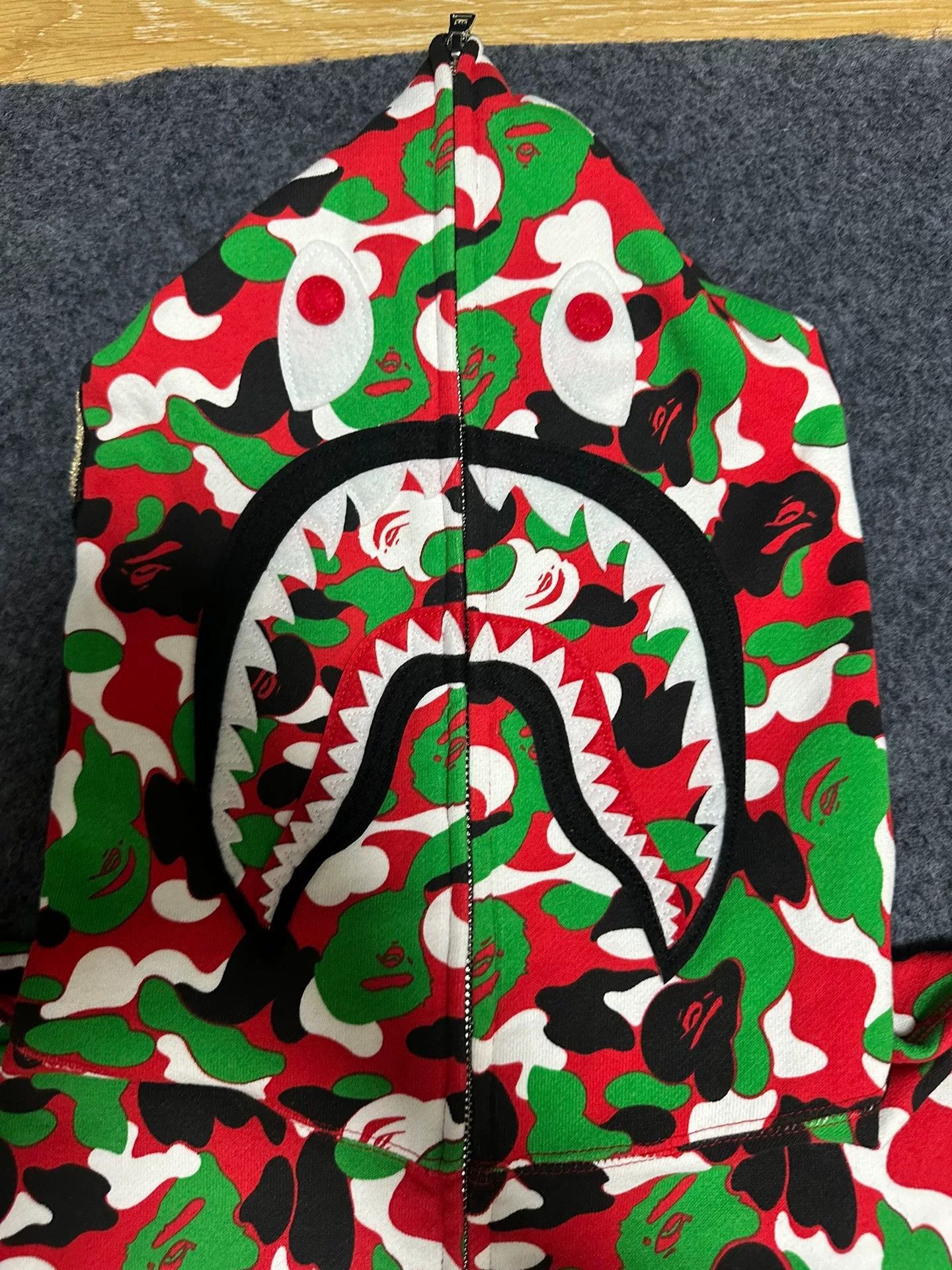 Bape Bape X Multi Shark Sweatshirt Pullover Size US XXL / EU 58 / 5 - 3 Thumbnail