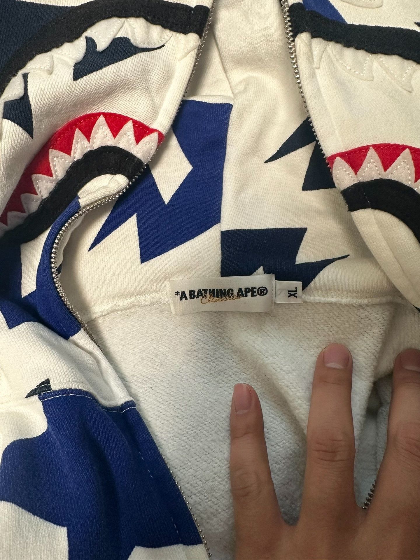 Bape Bape Nf Multi Shark Sweatshirt Size US XL / EU 56 / 4 - 4 Thumbnail
