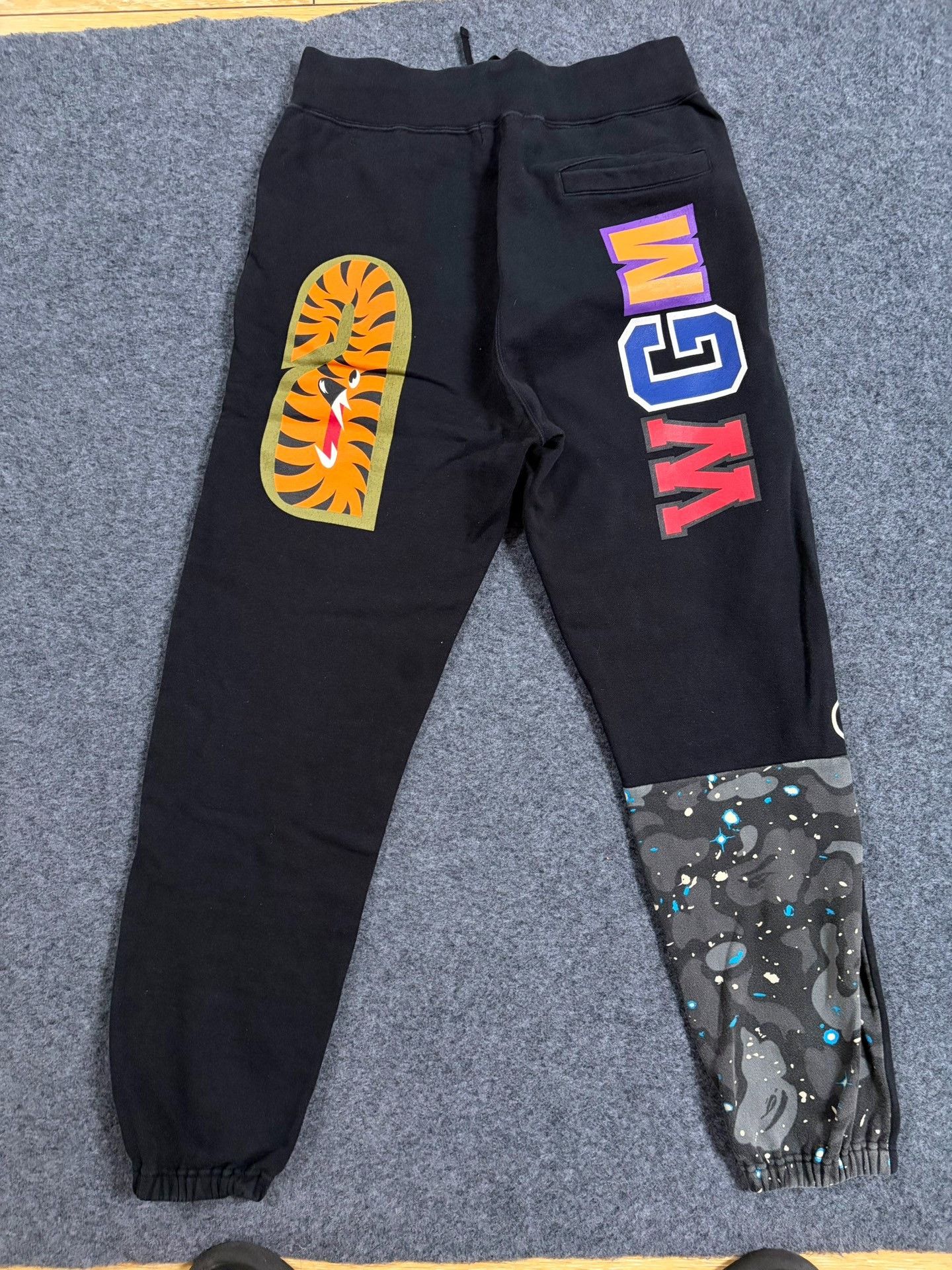 Bape Bape Multi Shark Pants Casual Designer Size US 34 / EU 50 - 2 Thumbnail
