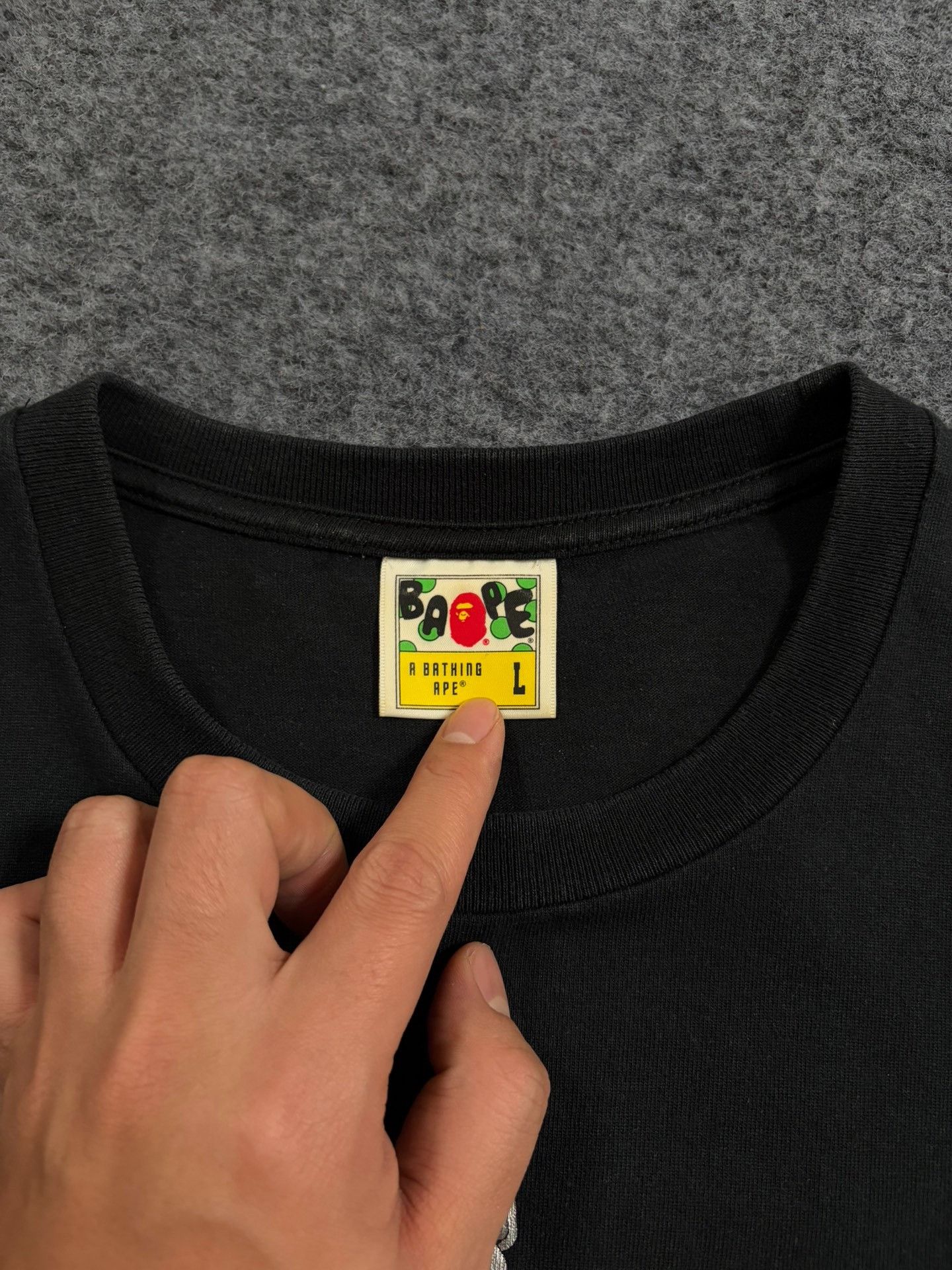 Bape Bape T Multi Shark T-Shirt Casual Size US L / EU 52-54 / 3 - 4 Thumbnail