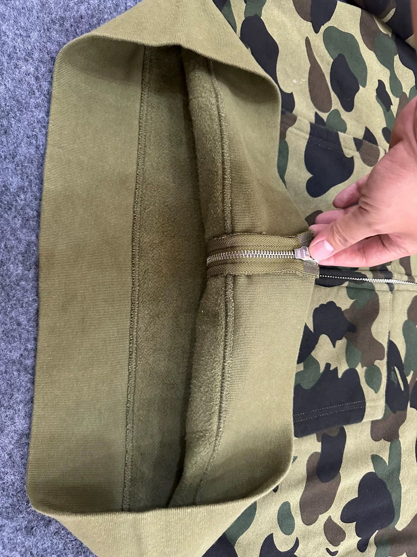 Bape Bape Ready Ade Multi Shark Sweatshirt Size US L / EU 52-54 / 3 - 5 Thumbnail